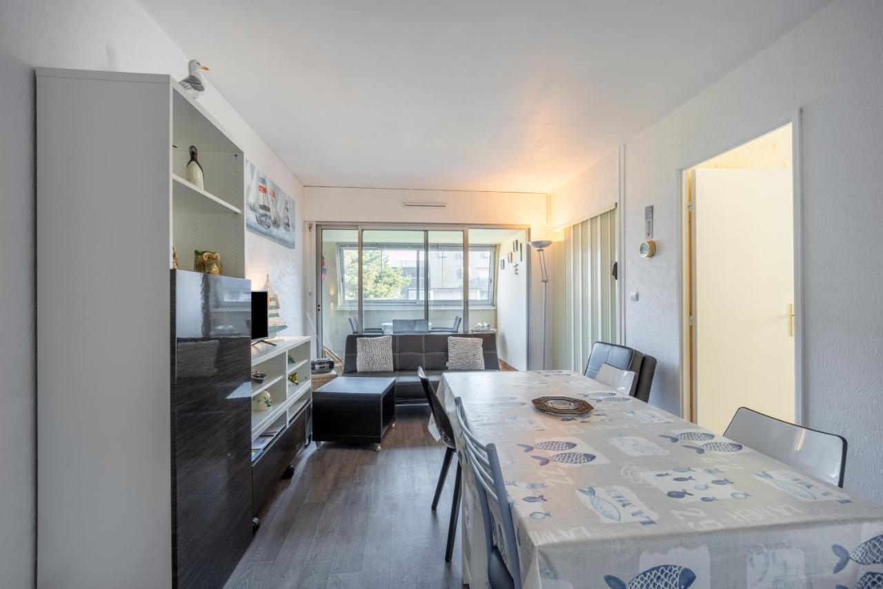 Le Pavois - Appartement A 50 Metres De La Mer Bernieres-sur-Mer Luaran gambar